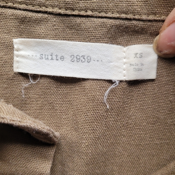 Cute Cropped Button Tank ✨️ - Picture 5 of 7